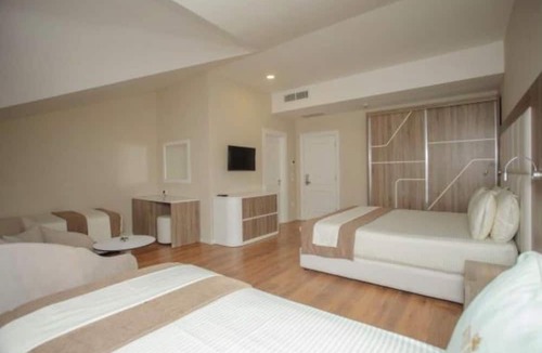 Bushat Resort | Kompleksi Exalco-Al