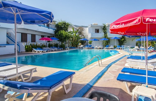 Psalidi Apartment | Yiannis Yard Studios & Apartments