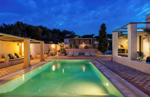 Ampelas Villa | Casa Miel