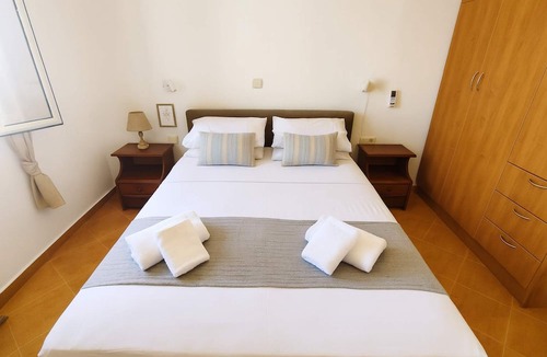 Agia Pelagia Apartment | Beachfront Panorama Apart - Kythira Seaside Nest
