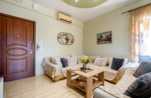 Eretria Apartment | Peaceful Hilltop Apartment With Balcony Sea View