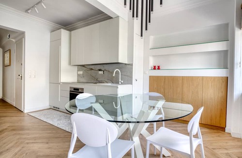 Athens Apartment | Whitewood Residence