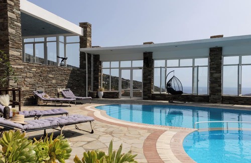 Menites Hotel | Perla Pool Hotel Andros