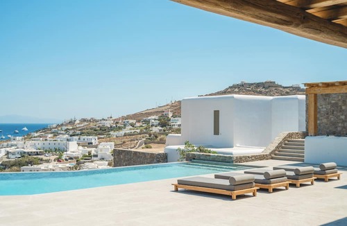 Ornos Villa | Ornos Villas by Alissachni Mykonos