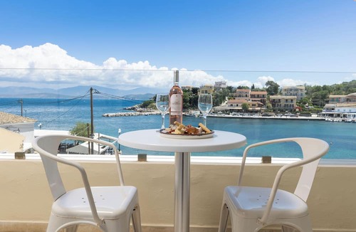 Kassiopi Hotel | Melina Bay Boutique Hotel