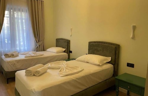 Tirana Bed & Breakfast | Amorino Tirana B&B