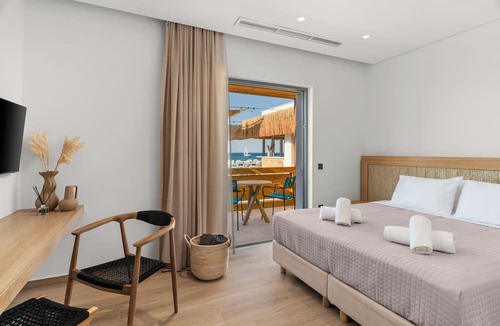 Milos House | NOIMA Casa Unico