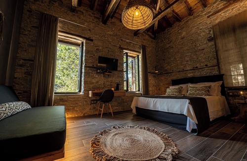 Damouchari House | Cleopatra's Miramare