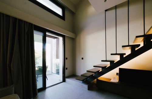 Sivota Hotel | LAN-GO LUXURY LIVING