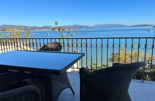 Tolo House | Tolo Beach House Above the Sea w Breathtaking View