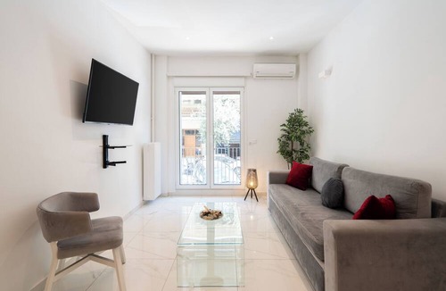Pangrati Apartment | Sophisticated Modern Apt in Athens