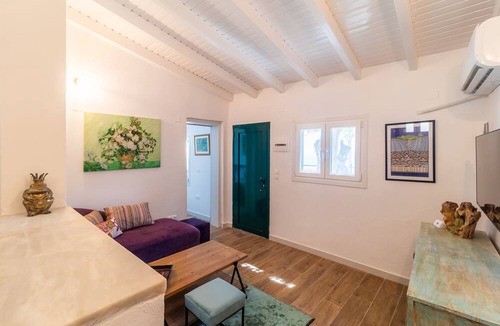 Spartylas Apartment | Villa Luminosa by Corfuescapes