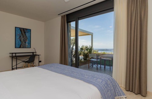 Pylos-Nestoras Villa | Villa Onyx at Messinian Nest