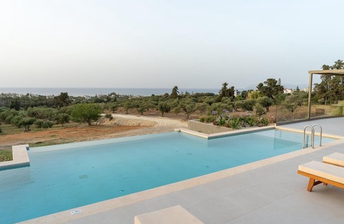 Galatas House | Holiday house Stalos for 1 - 14 persons with 6 bedrooms - Holiday house