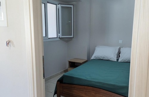 Kamena Vourla Apartment | Bella Vista Luxury Apartment