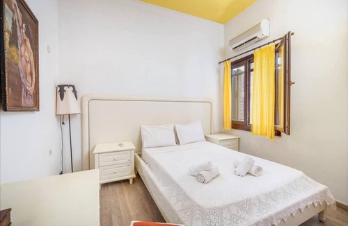 Pagkalochori Villa | Villa Hidden Gem Crete