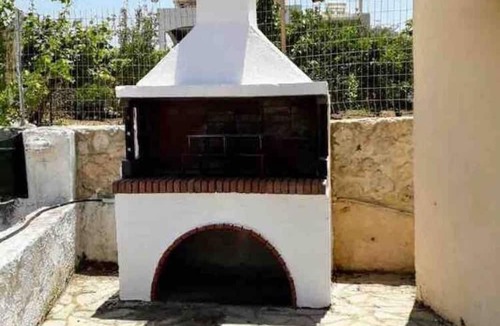 Pikris Villa | Roupes Stone House in Roupes