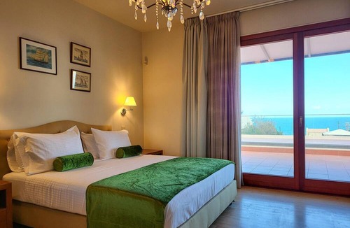 Hersonissos Centre Villa | Villa Mikaela in Hersonissos