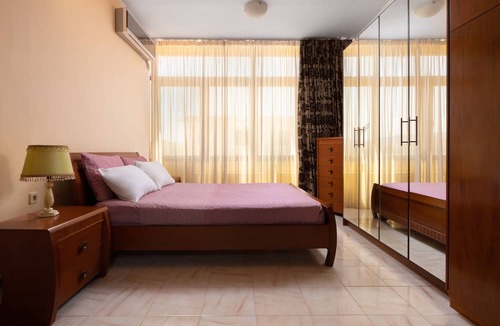 Theologos Apartment | Apartment 'Green Sunshine' with Balcony, Wi-Fi and Air Conditioning