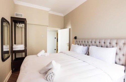 Thessaloniki City Centre Apartment | Primavera' Seafront apt with tower view