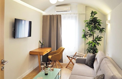 Ermoupoli House | Times Elegant Rooms