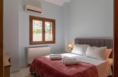 Akoumia House | House of Papadogiannis