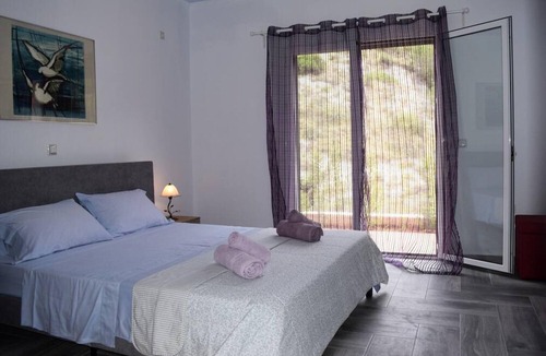 Dhrakata Villa | Villa Verde in Divarata
