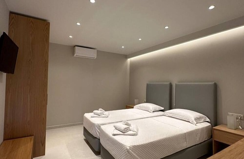 Nidri House | Elpida Luxury Apartments & Suites