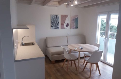 Sarakiniko House | Stavento beach front suites