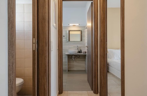 Naxos Hotel | Evripus Suites Hotel