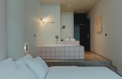 Gazi Hotel | PlexiSpace