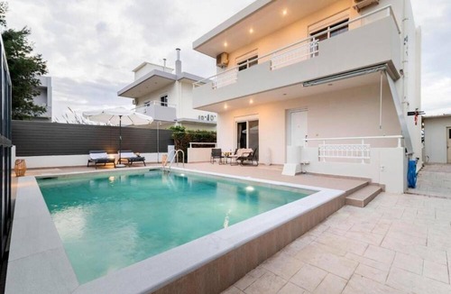 Petaloudes Villa | Angels Villa in Kremasti Near the Beach