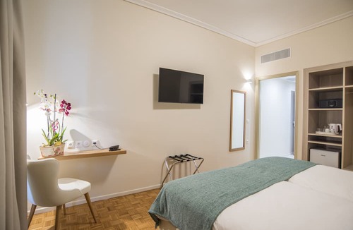 Delphi Hotel | V Hotel Delphi