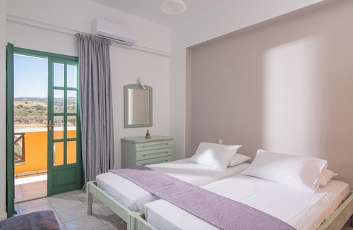 Agkisaras Hotel | Portokali Apartments