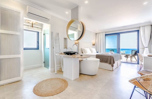 Malia Hotel | Pyrgos Blue