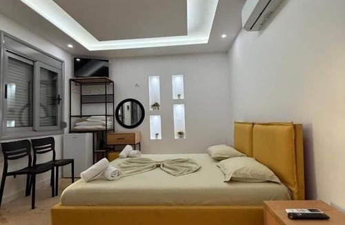 Himare Hotel | Jofri Rooms