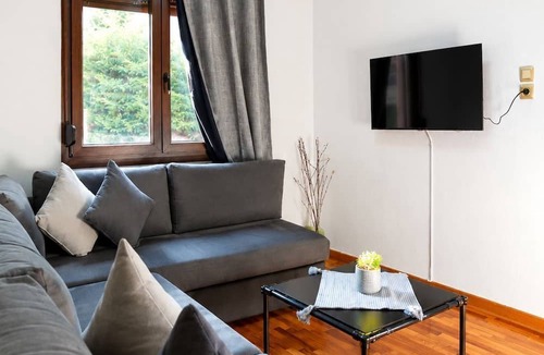 Milea Apartment | Bright and central apartment