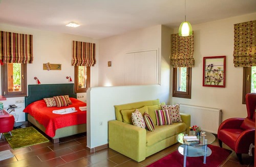 Mouresi Apartment | Lions Nine