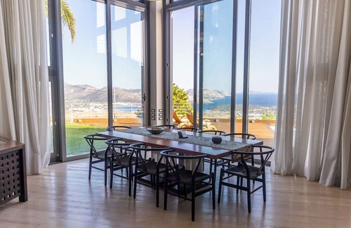 Anavyssos Villa | Villa Take Off