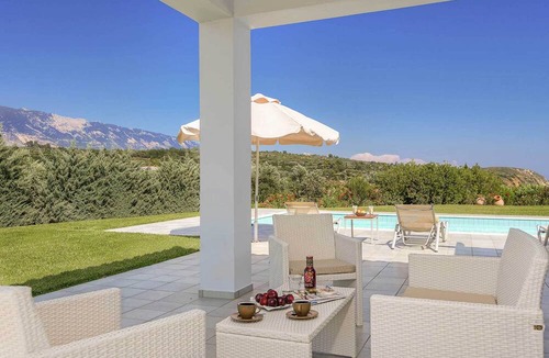 Svoronata Villa | Villa Votsalo