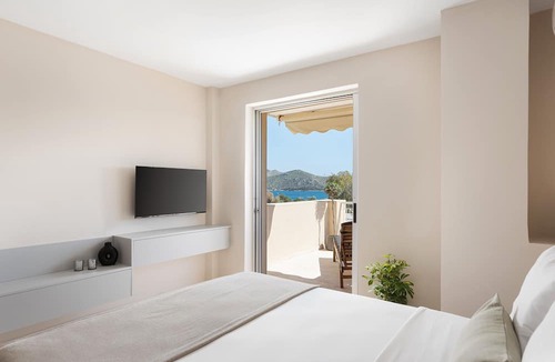 Anavyssos Villa | Aegean Essence Villa