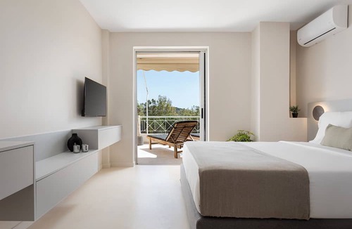 Anavyssos Villa | Aegean Essence Villa