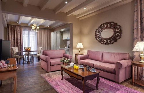 Tripi Hotel | Kyniska Palace Conference and Spa