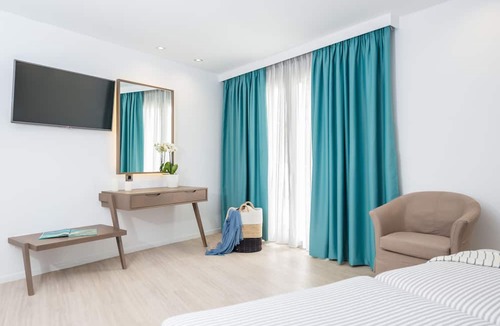 Kalamaki Resort | Bitzaro Palace Hotel - All inclusive