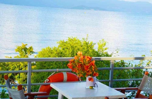 Kavos House | Seafront Apartments