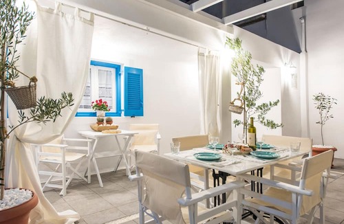 Fira Villa | Villa Iokasti