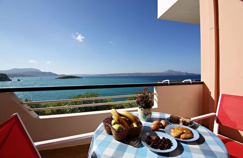 Plaka Apartment | Isadora Apartments