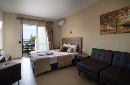 Toroni House | Castro Deluxe