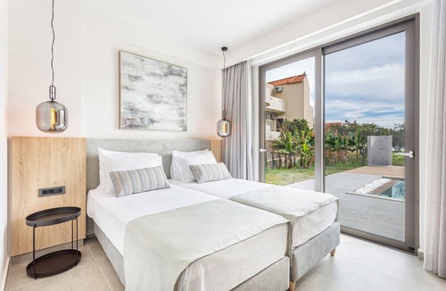 Platanias Town Apartment | Twins Apartments