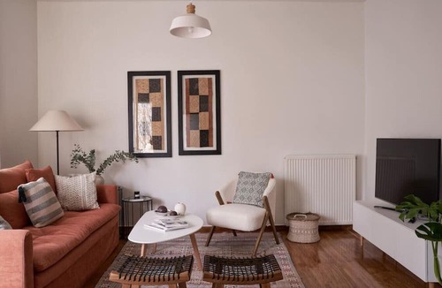 Kolonaki Apartment | Sunny and Comfy Apartment in Kolonaki